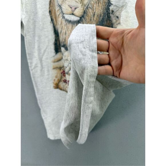 VTG Ringling Bros And Barnum & Bailey Circus Lion & Cubs T-Shirt Size L USA - Picture 5 of 8